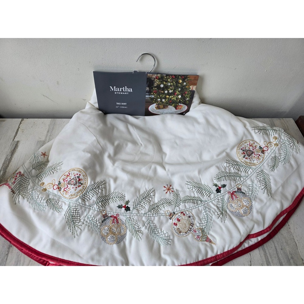 Martha Stewart 55 inch‎ tree skirt ornament white velvet red green pine rustic